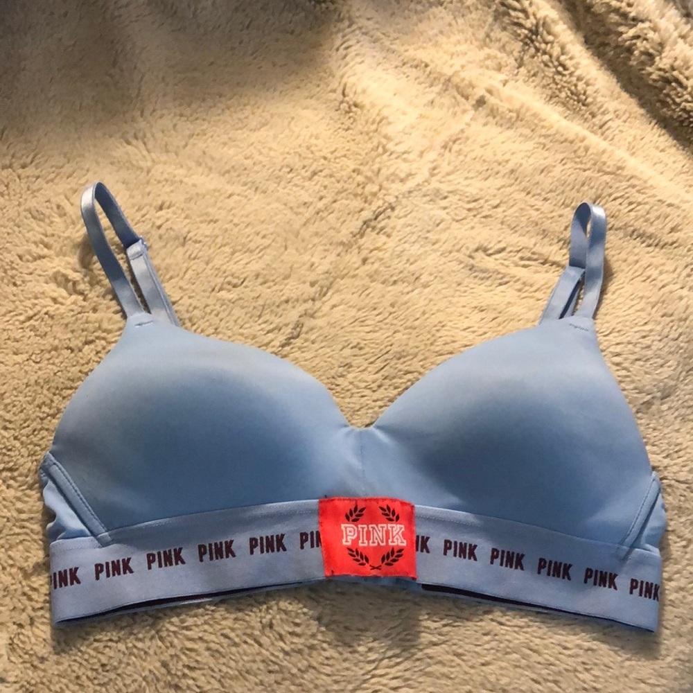 🔹4 for $30 Pink Wear Everywhere wireless lightly lined bra, size 32B